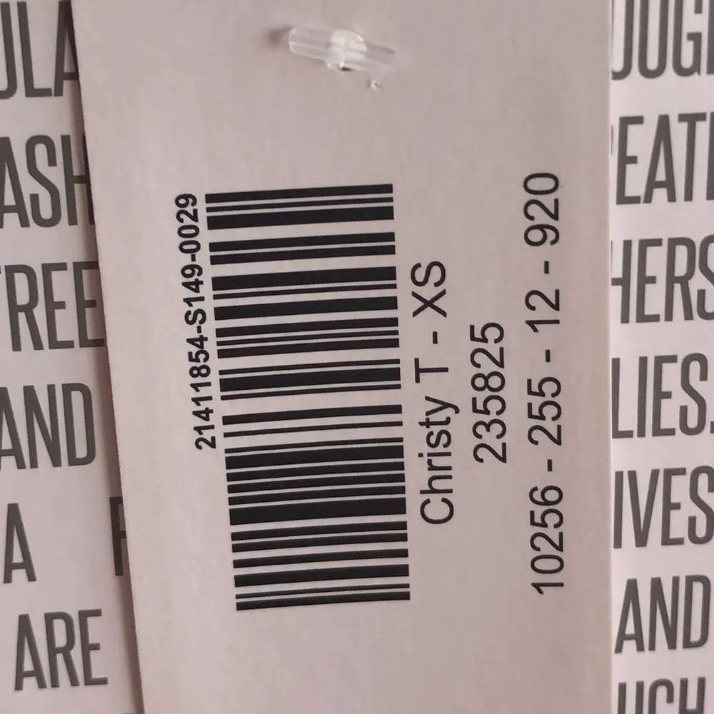 LuLaRoe Christy Tee - Image 10