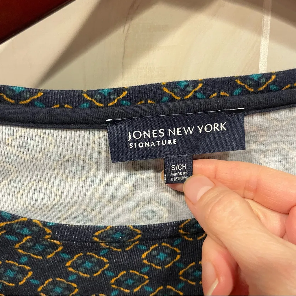 Cute navy aqua diamonds Jones New York signature soft cotton top coastal boho - Image 5