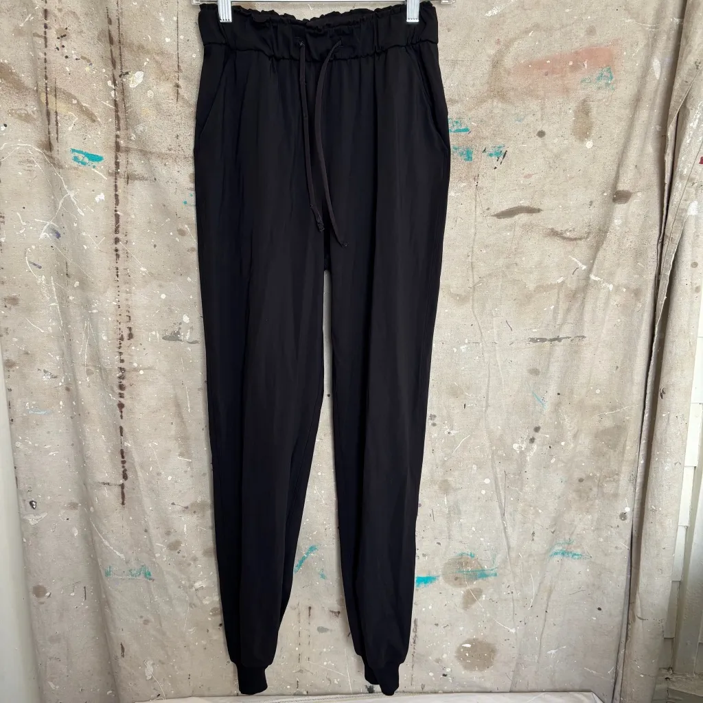 Lululemon Keep Moving Jogger - Image 2