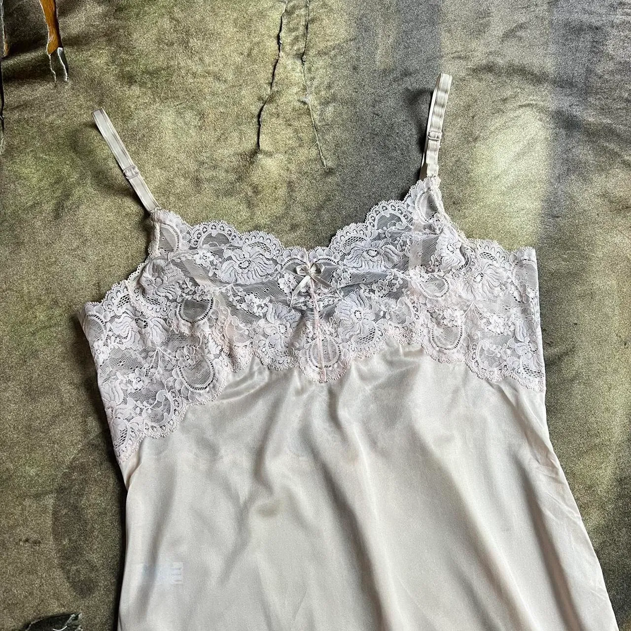 American Vintage White Lace Slip Dress - Image 3