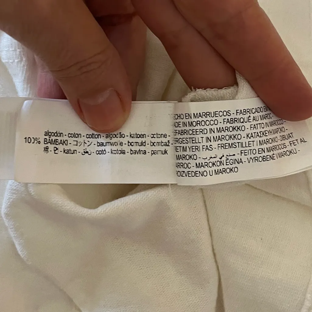 Cream graphic tee distressed edges NWT - Image 8