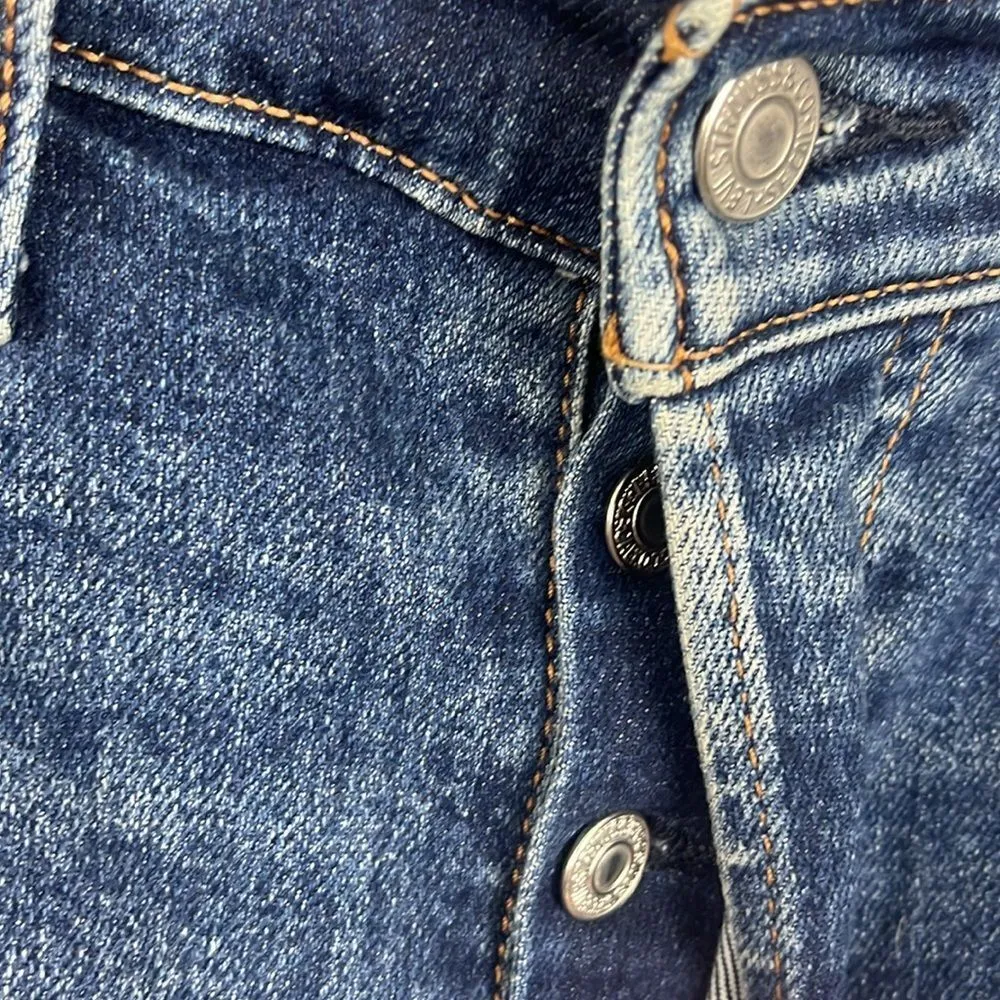 Levi’s women’s wedgie straight raw hem button fly straight leg jean - Image 3