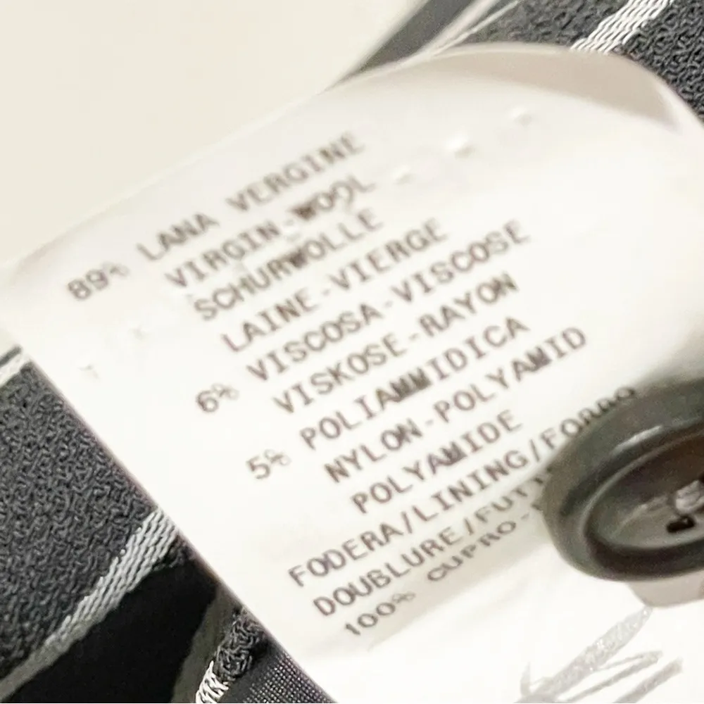 Armani Collezioni Size Small Grey White Pin Stripe Hidden Button Blazer Jacket - Image 5