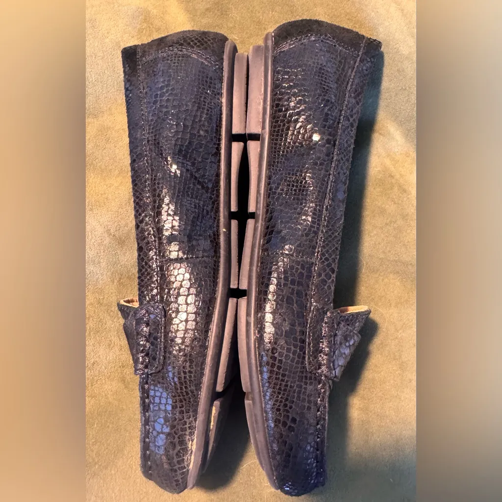 Vionic Larrun Flats Womens 6.5 Black Leather Snake Print Slip On Comfort Loafers - Image 2