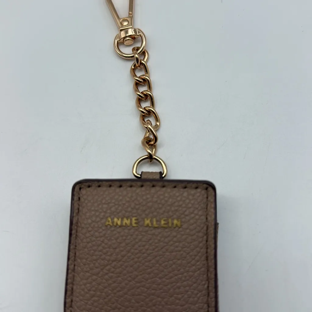 Anne Klein bag charm. - Image 3