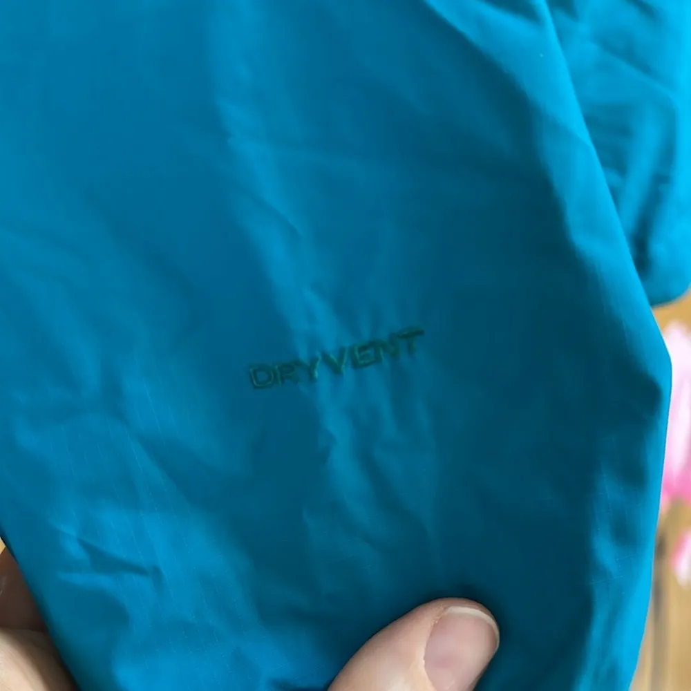 The North Face DryVent Women’s Hooded Teal Rain Jacket, XL - Image 4
