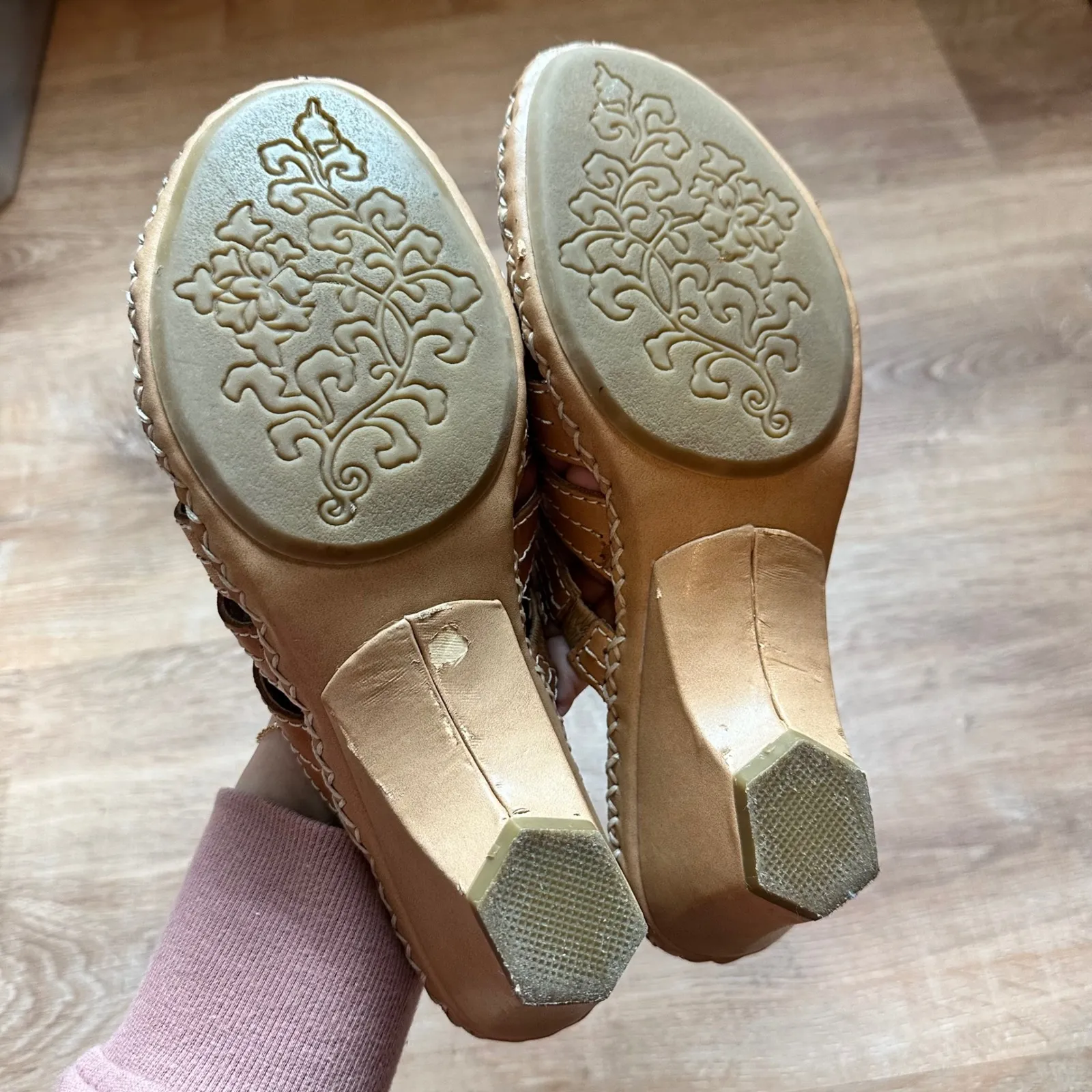 WHITE MT. | Leather Tan Brown Adelfa Woven Wedge Sandals Size 7.5 - Image 5