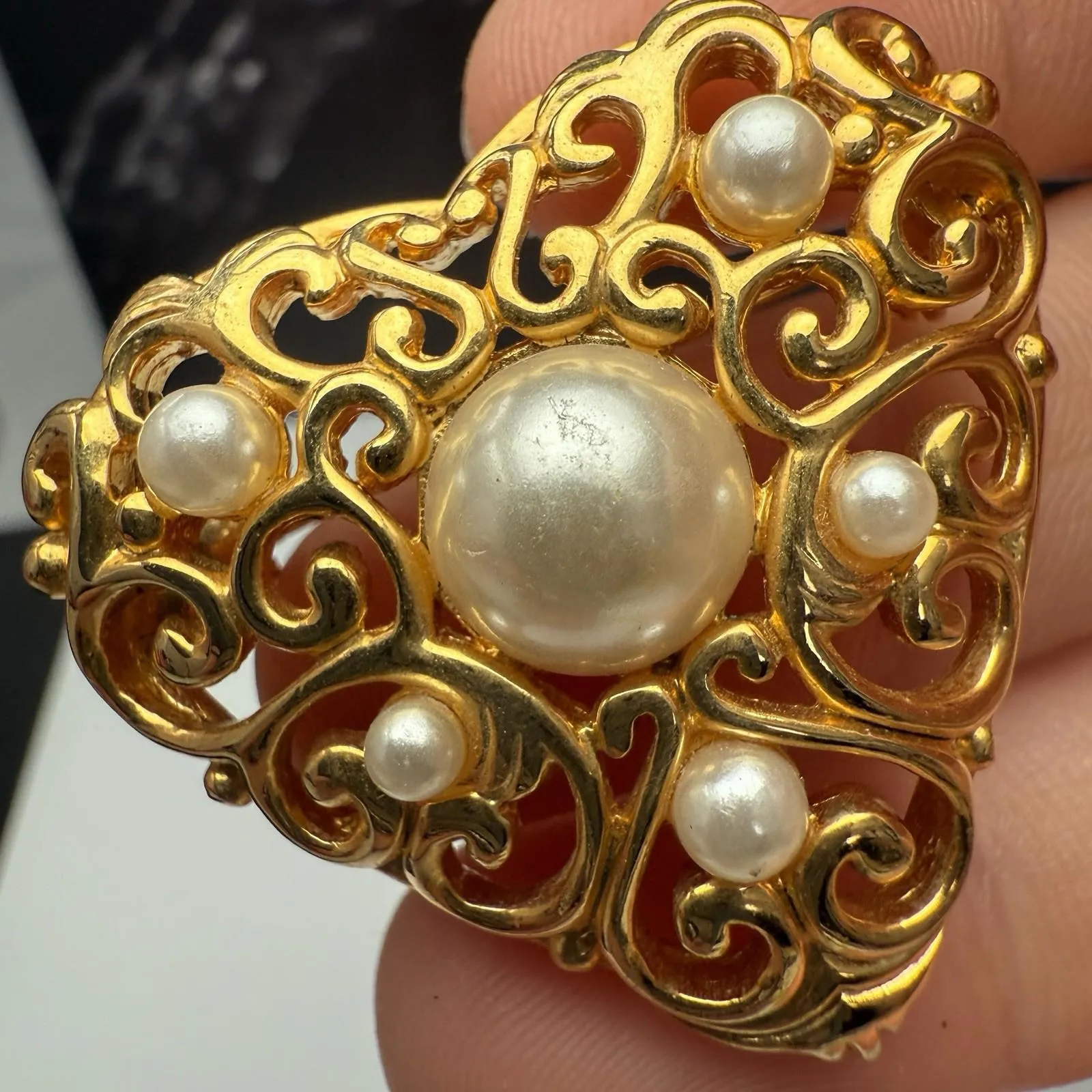 Heart Shape Brooch Pin 1 With Faux Pearl 2 Blue Rhinestone Gold Tone Lot Of 3 - Image 9