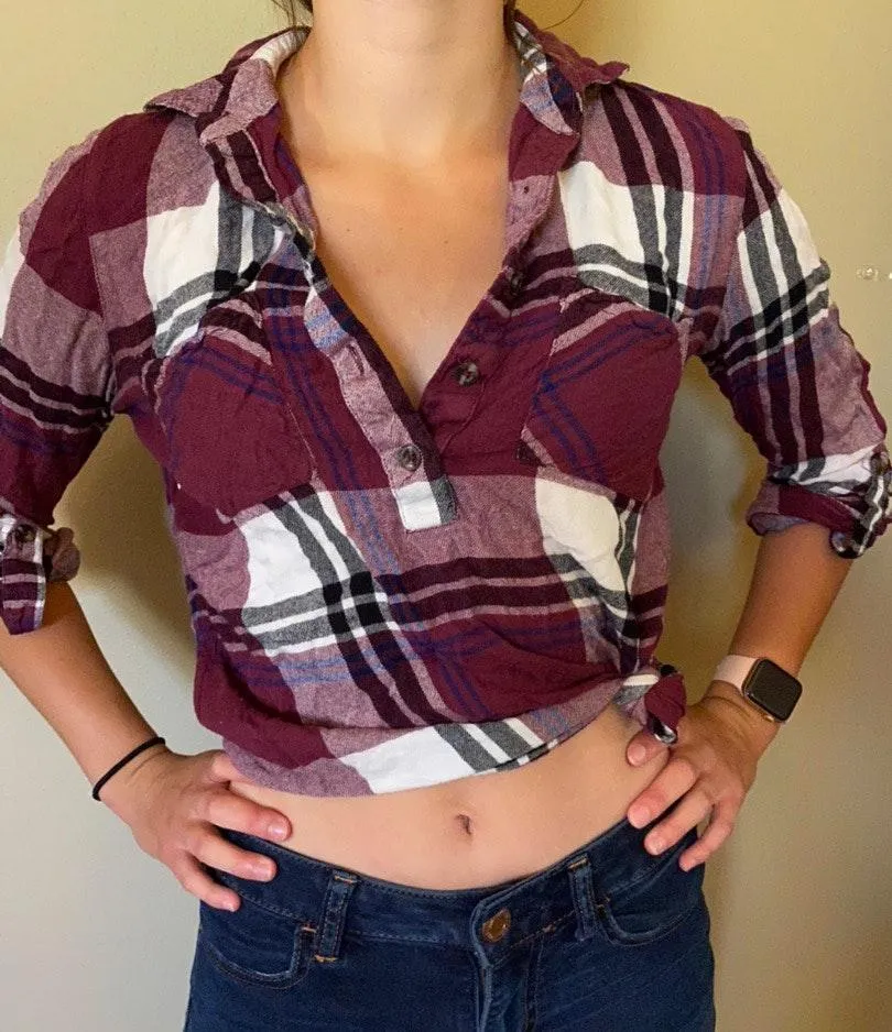 Charlotte Russe Flannel - Image 3