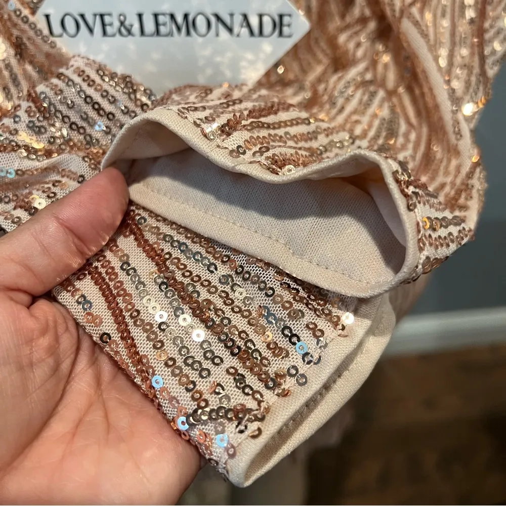 Love & Lemonade Large Deep V Neck Long Sleeve Party Mini Dress NWT Sequins - Image 10