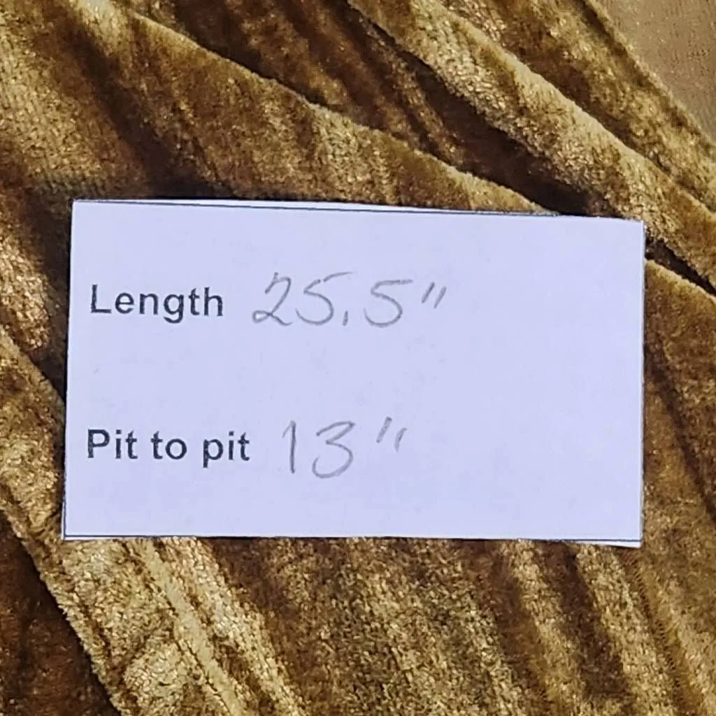 Maurices Dark Gold Crushed Velvet Top with Puffy Sleeves Size Large - Image 9