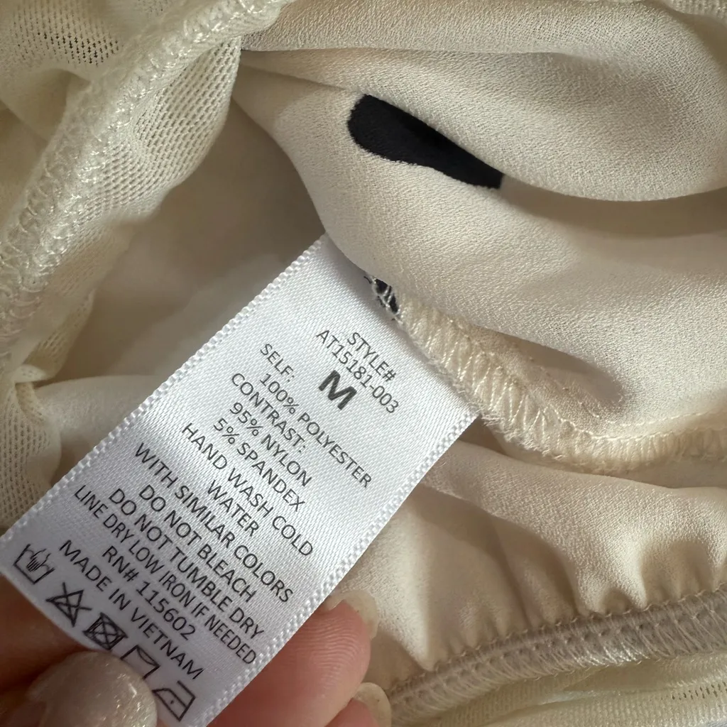 Astr Cream and Black Flowy patterned Drape Front Sheer Bodysuit Medium - Image 6