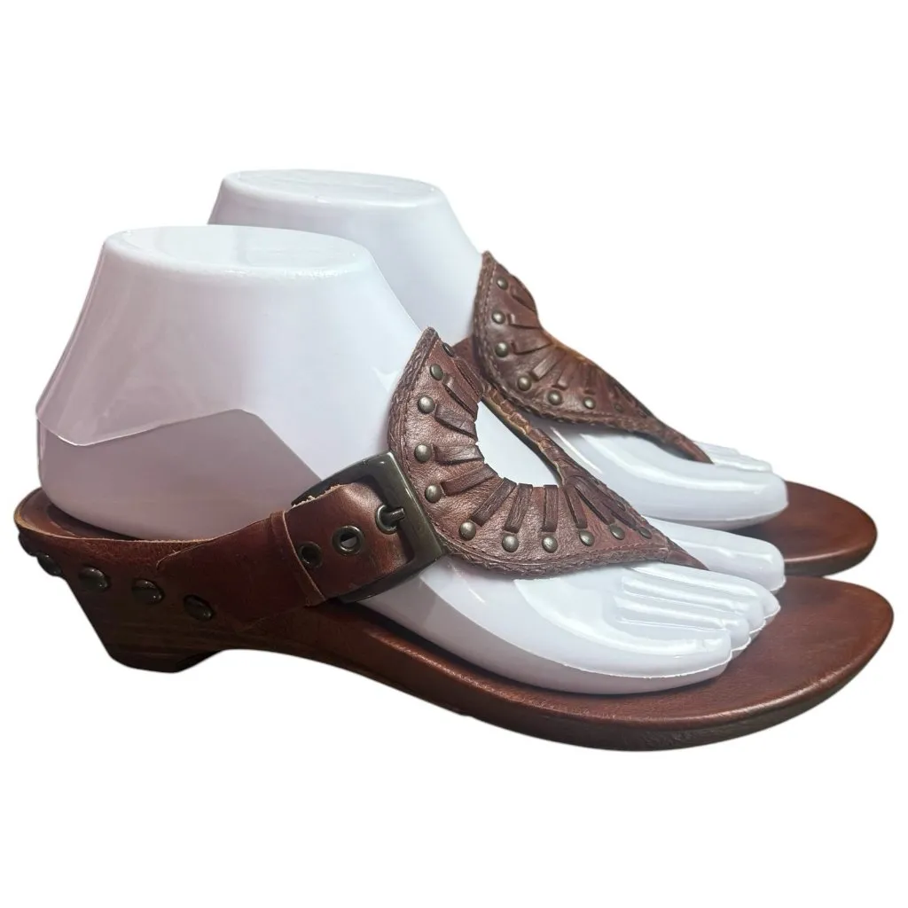 Frye Brown Red Leather Studded Thong Sandals 2” Heel Cowgirl Coastal Comfort 8 - Image 7