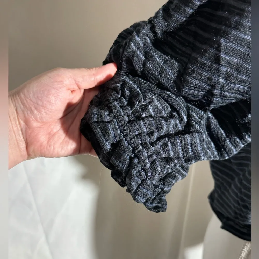 Free People Dorothy Striped Peasant Top Black Blue Drawstring Womens Medium - Image 9