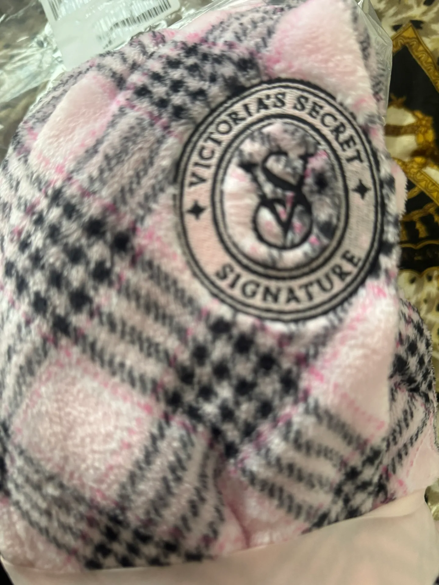 Victoria’s Secret Short Cozy Robe  PRETTY BLOSSOM FAVE PLAID size S/XS - Image 5