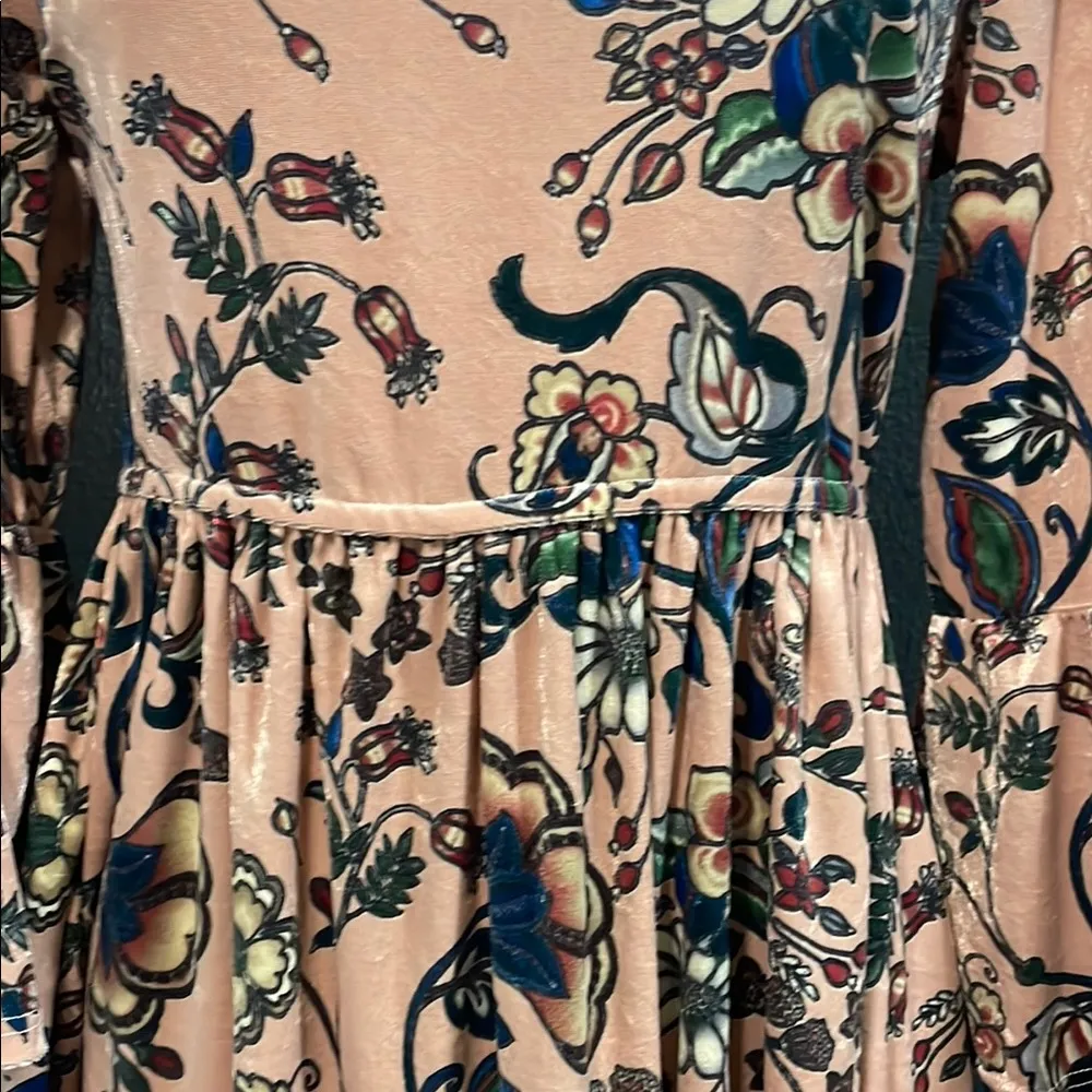 Easel Floral Pink Dress - Image 3