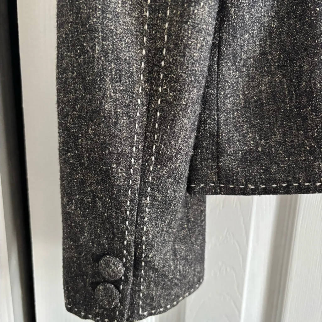White House Black Market WHBM Tweed Blazer Size 6 – Gray with White Stitching - Image 6