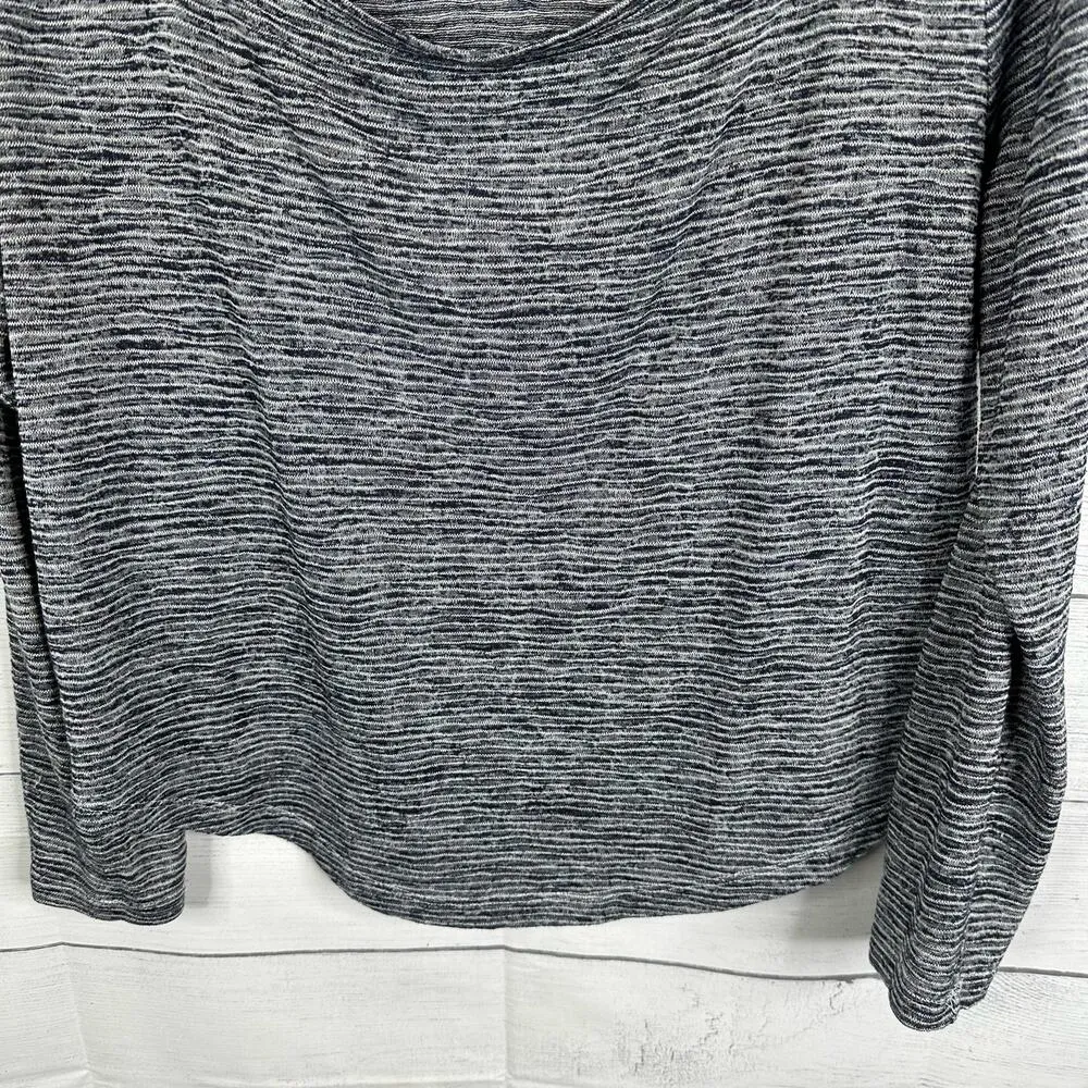 Athleta Womens size XS Breezy Long Sleeve Cutout Back Striped Workout Top Blue - Image 10