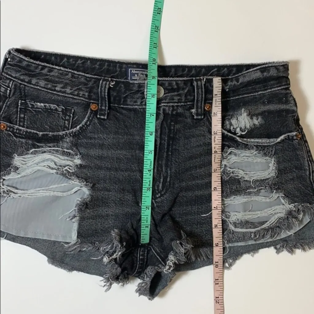 Abercrombie & Fitch Distressed Low Rise Jean Short - Image 6