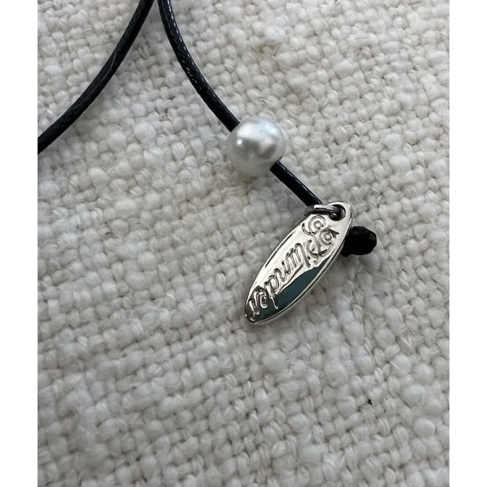 Plunder Single Pearl Choker Necklace Adjustable - Image 3