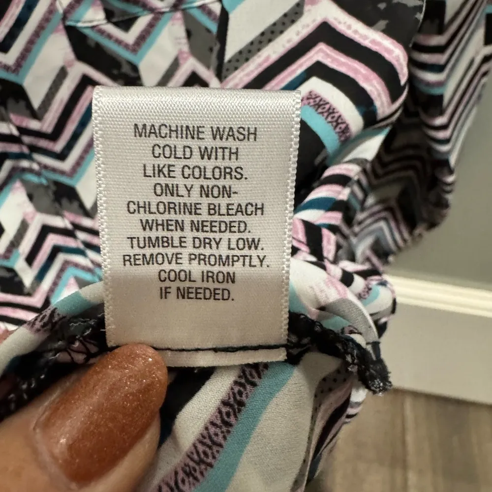 Candie’s 90’s Chevron Patterned Women's Top Size M Disco Zipper Retro Sassy Fun - Image 13