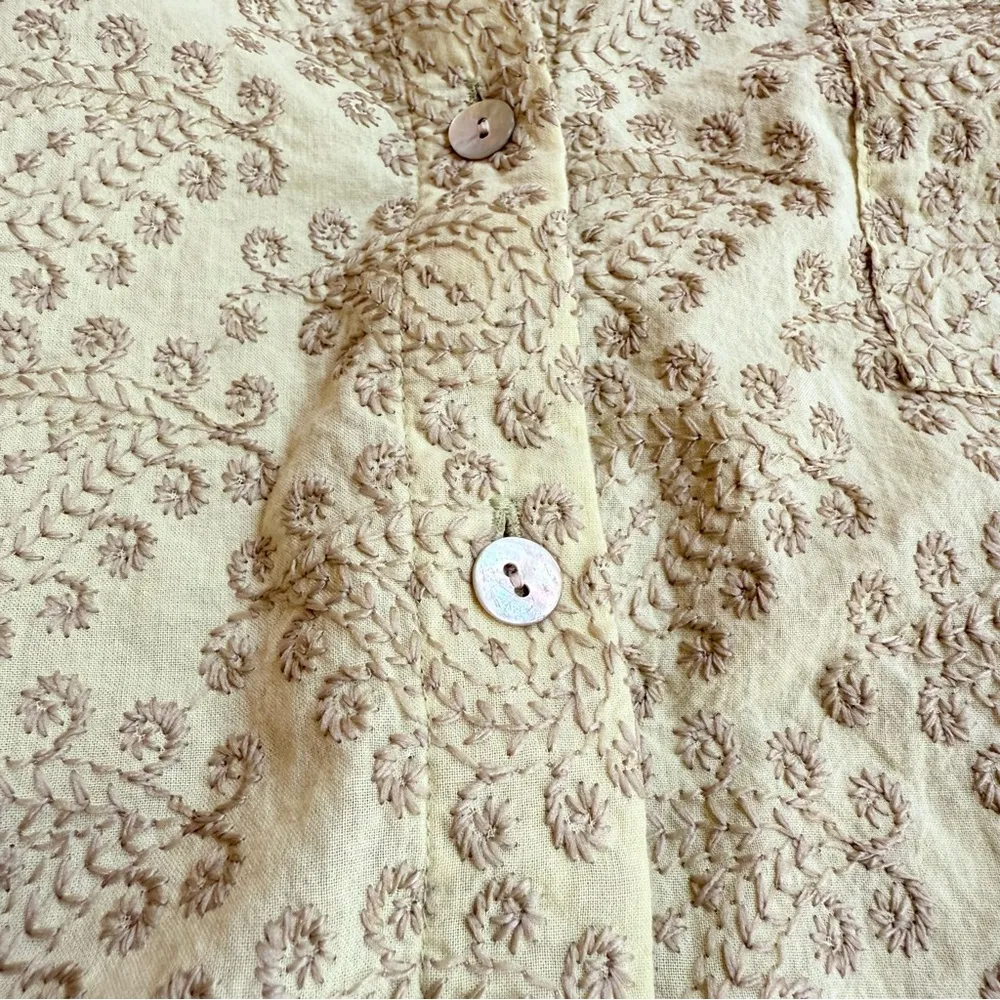 J. Jill Pale Key Lime Lightweight Cotton Embroidered Button Down Shirt Yellow Size XS - Image 3