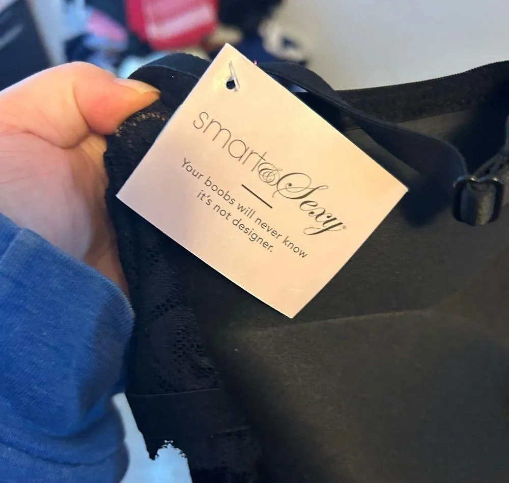 NWT SMART & SEXY BLACK LACE PUSH UP BRA - Image 4