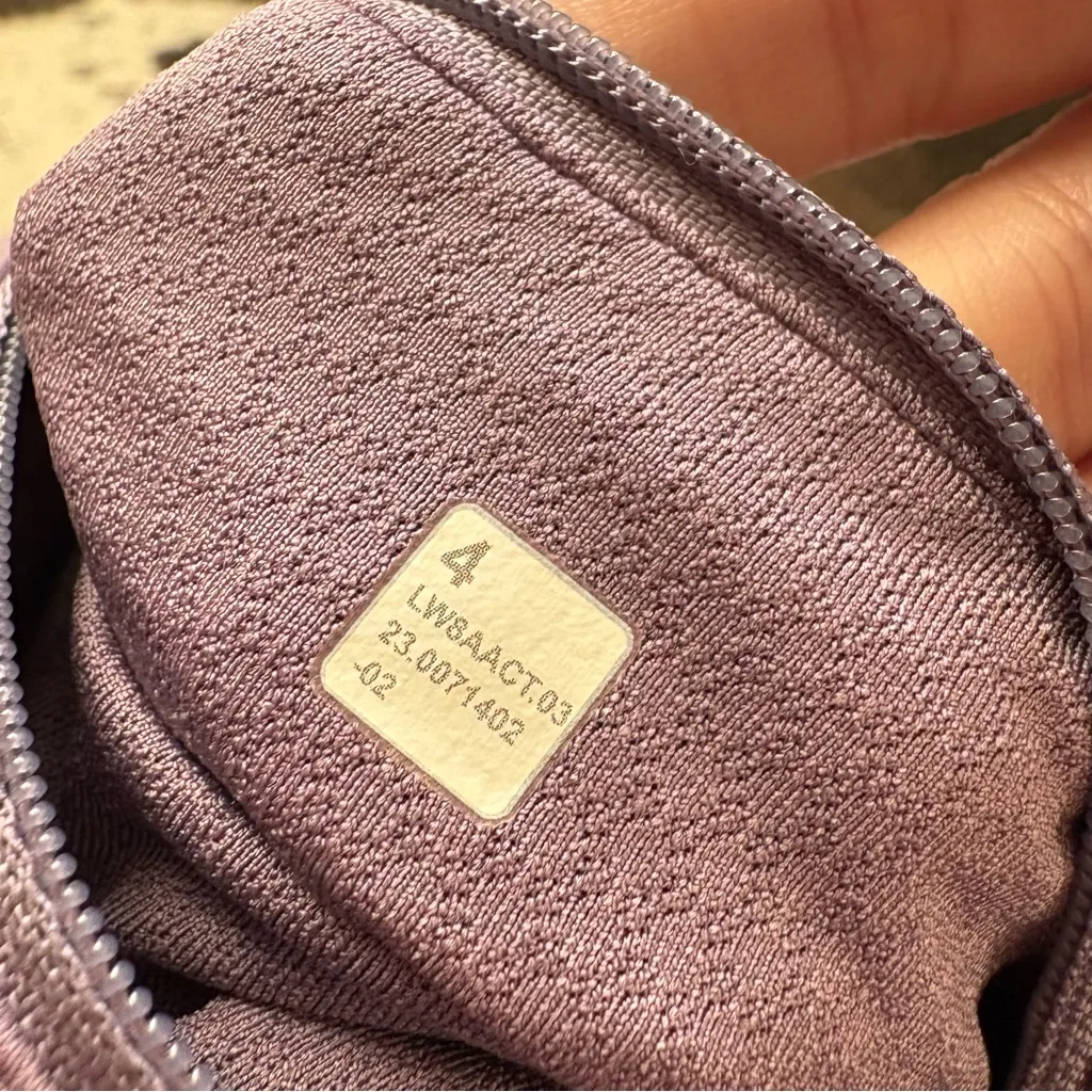 LULULEMON Pace‎ Rival Mid-Rise Skirt *Long In Purple Ash Size 4 - Image 6