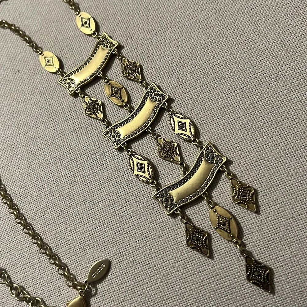 NEW Chico’s Mia Ladder Necklace in Gold , New without Tag SOLD OUT - Image 5