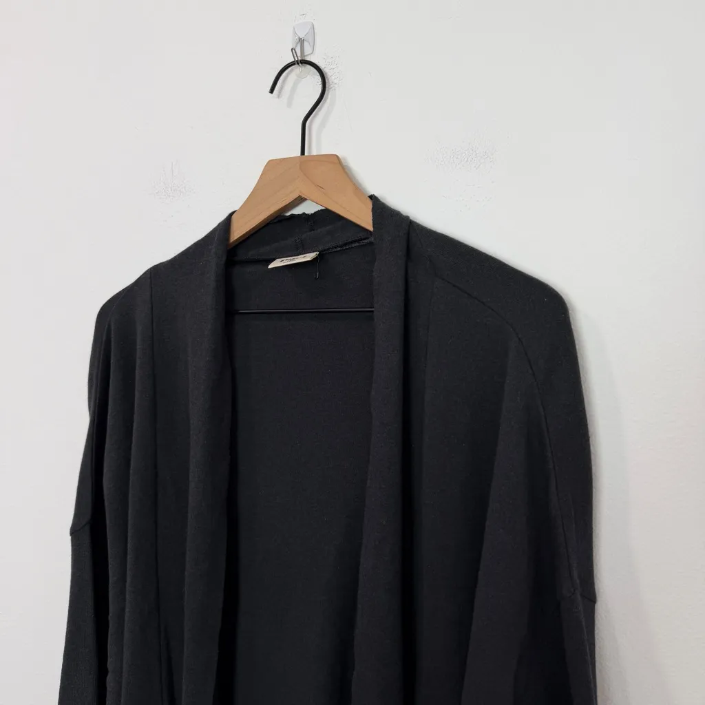 Pact Airplane Cardigan Charcoal Heather Gray Size Medium Large - Image 5