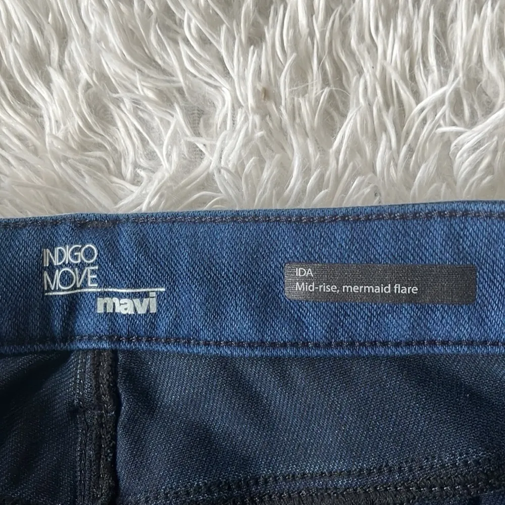 New Mavi Indigo Move Ida Mid rise Mermaid flare jeans in indigo size 27 Black - Image 2