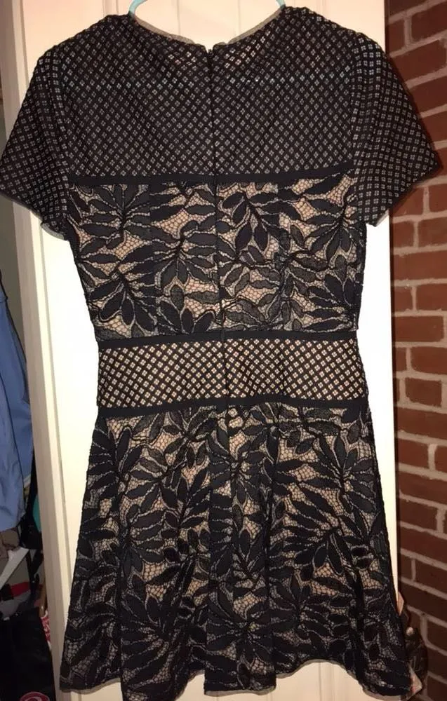 BCBGMAXAZRIA Black hoco dress - Image 4