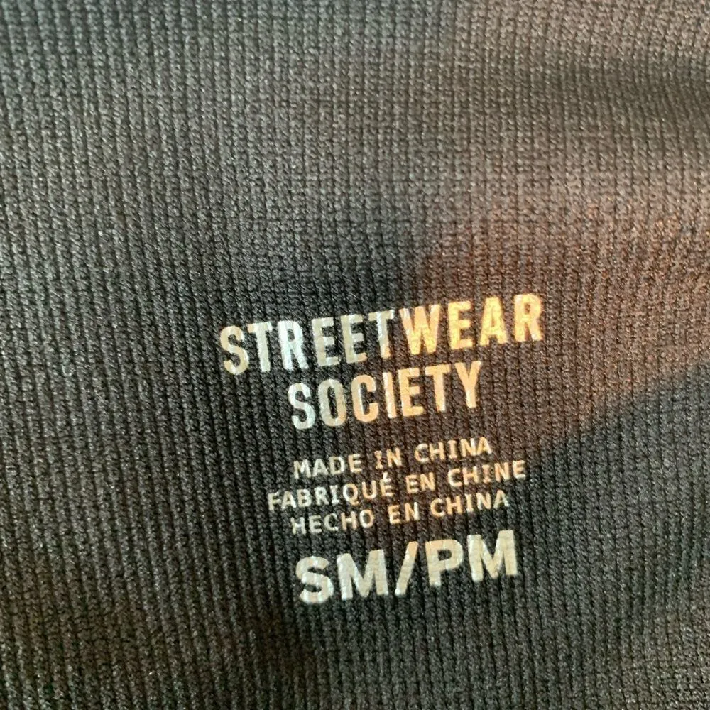 WOMEN’S Fleece Lined Leggings - Image 4