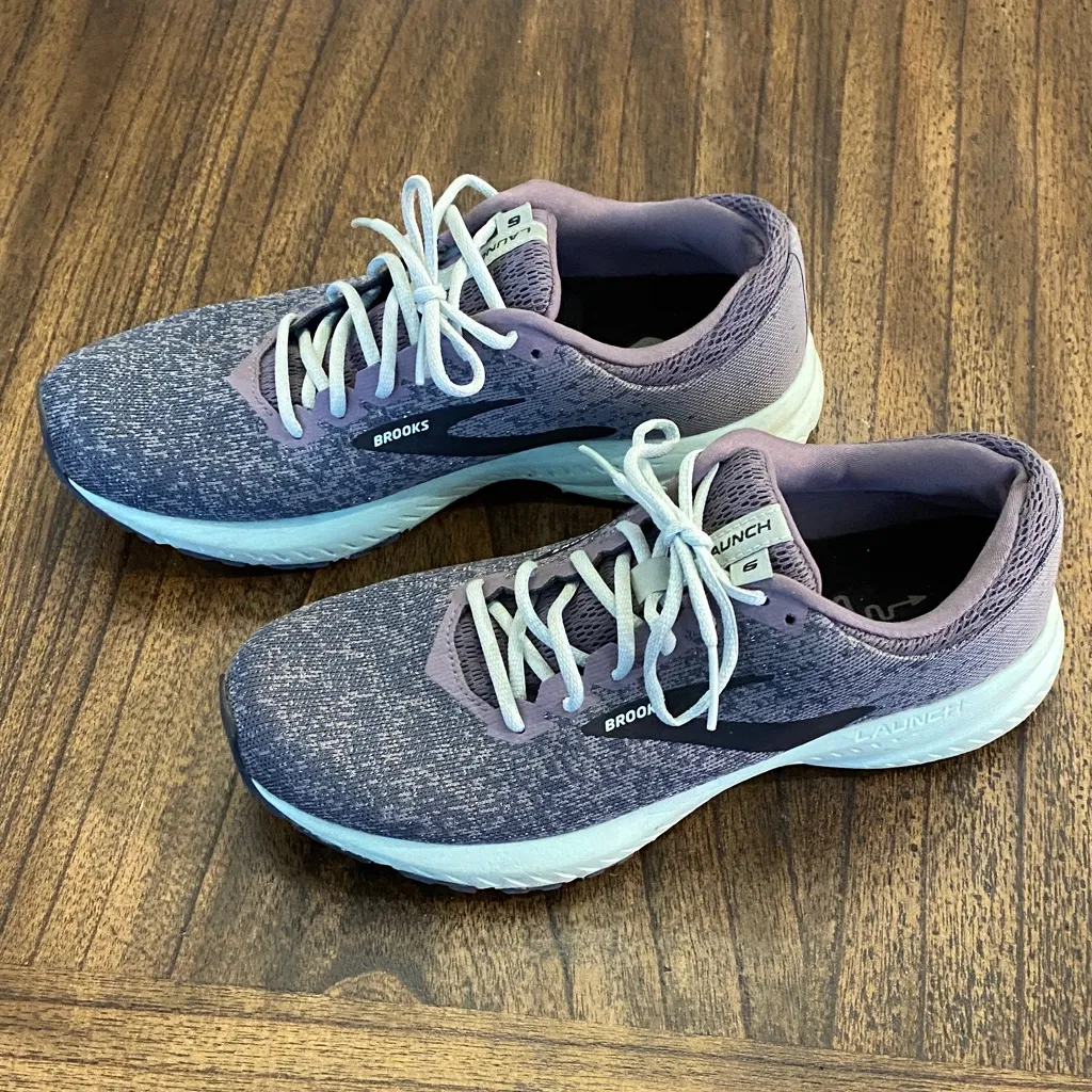 Brooks Women's Launch 6 Sparkle Green Running Shoes Sz 9.5 - Image 3