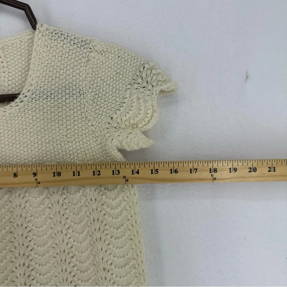 Crochet Knit Short Sleeve Heart Button Pullover Sweater Womens Small Beige - Image 10