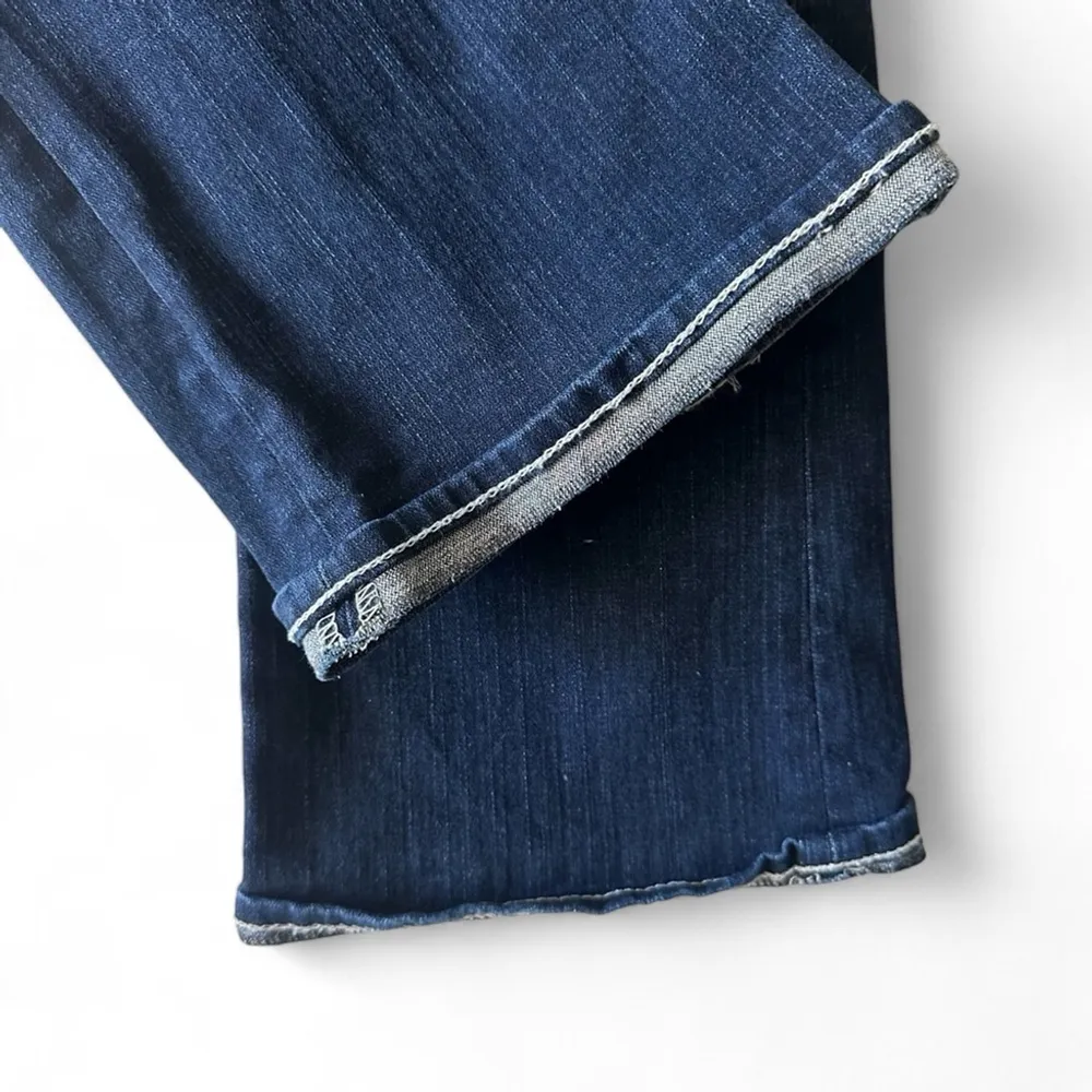 True Religion Becky Bootcut Jeans Size 32 Dark Wash Made in USA - Image 3