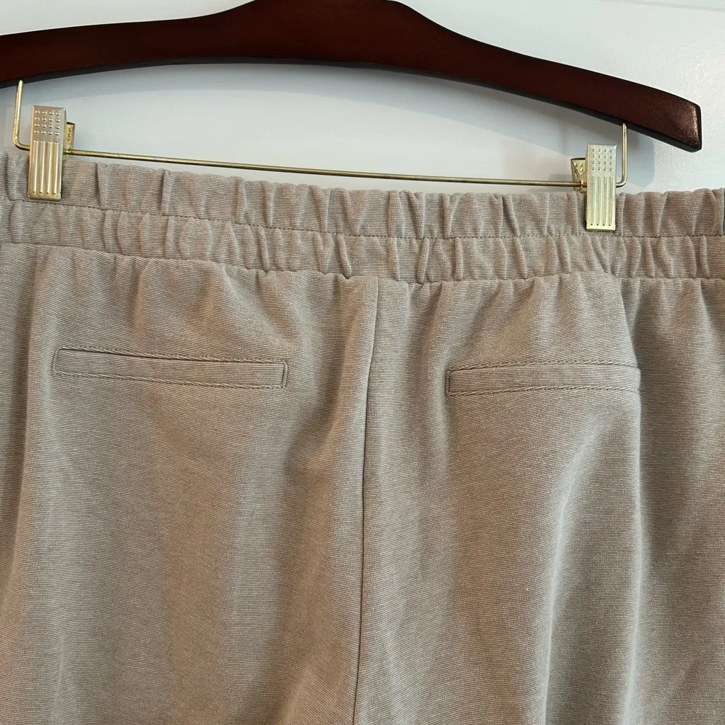 A New Day Cropped Sweatpants Tan Size XXL - Image 7