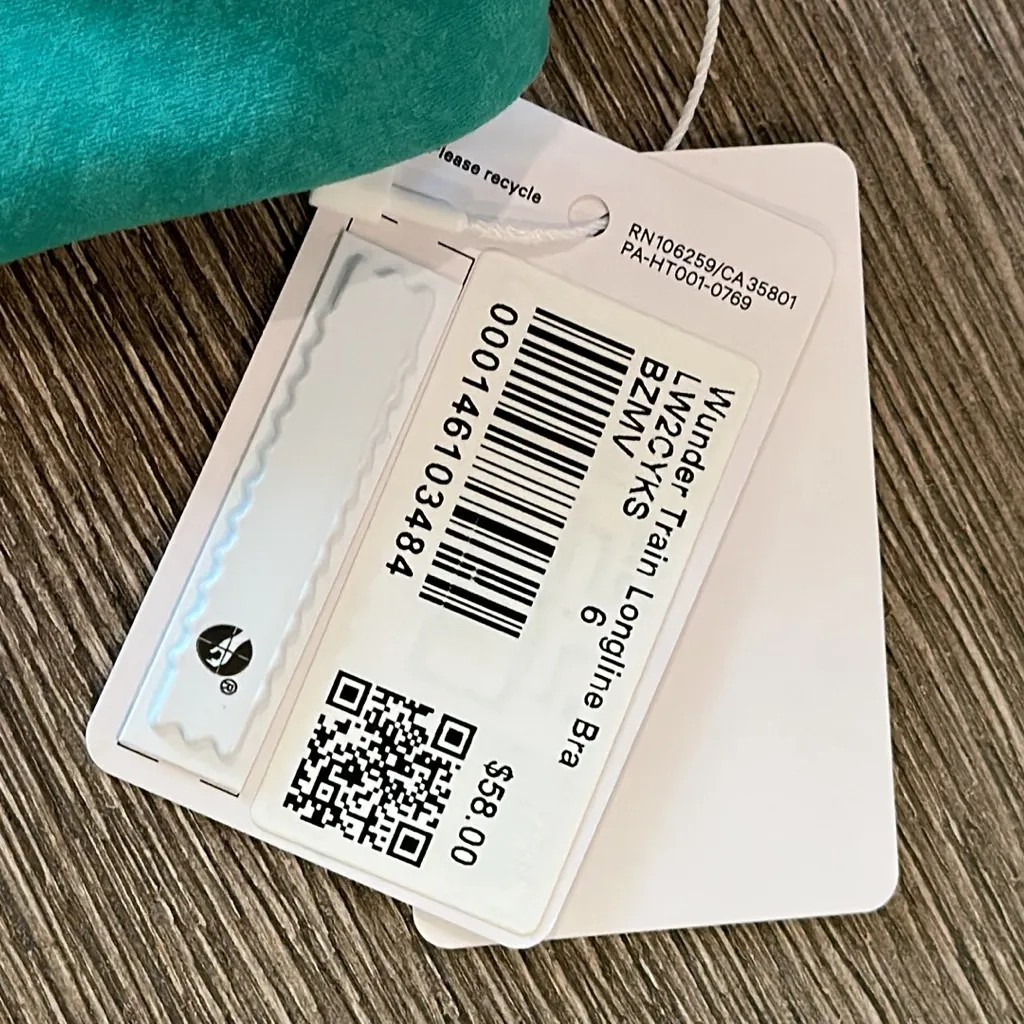 Lululemon Wunder Train Longline Bra size 6, C/D Cup blaze Maldives green - Image 5