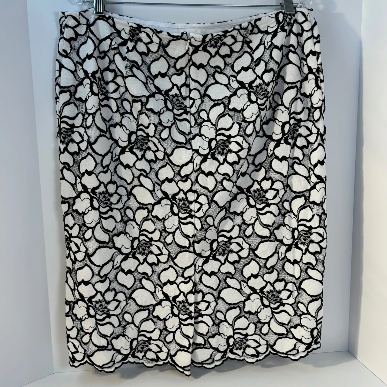 Liz Claiborne Career Black White Floral Lace Pencil Skirt Women's Size 16 - Image 2