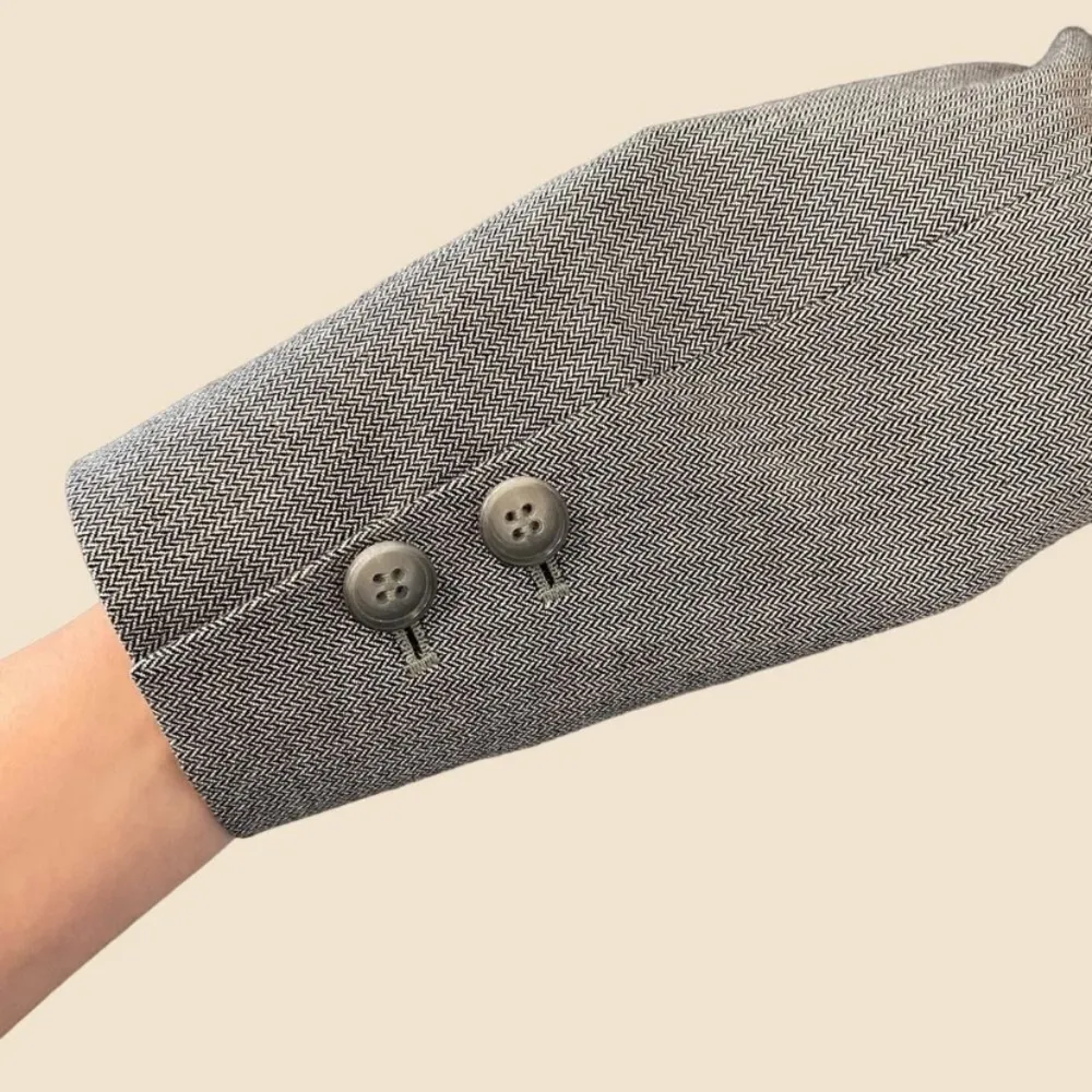 Theory Single Breasted Wool Blazer - Image 8