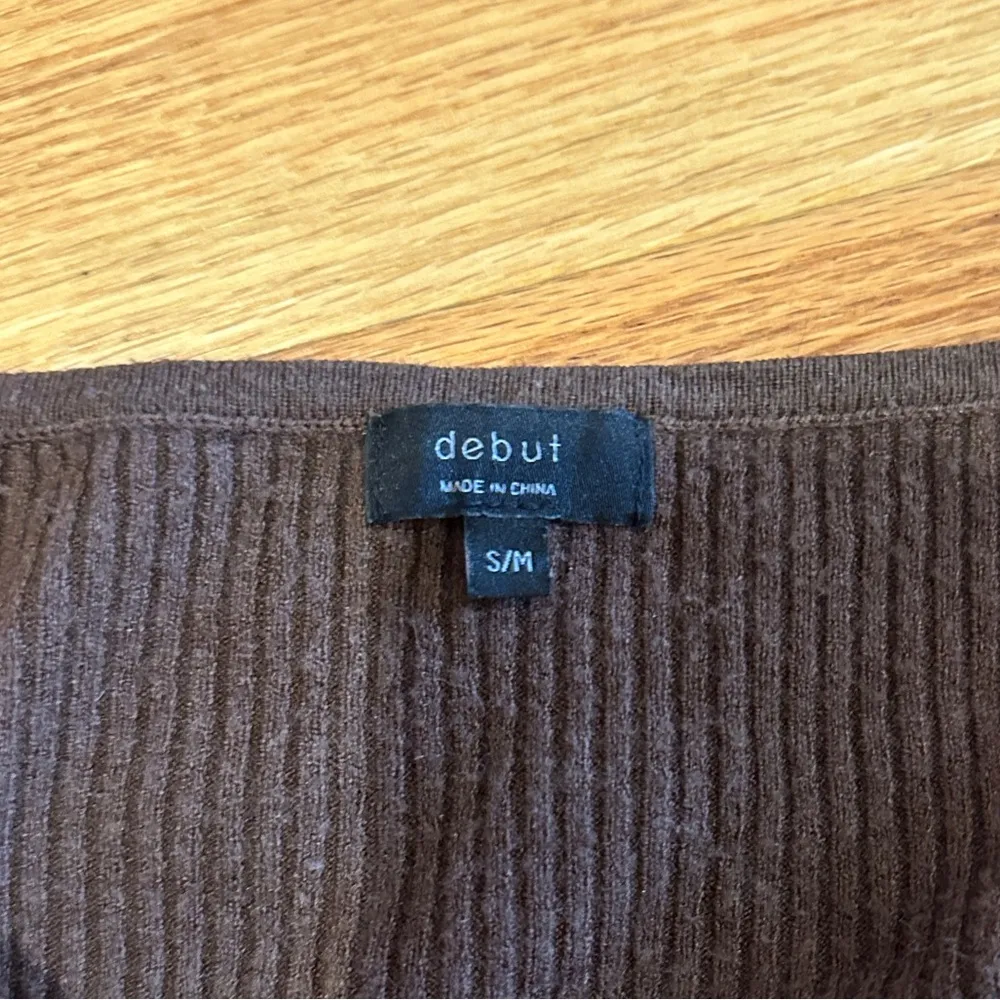 Cropped button up long sleeve - Image 3