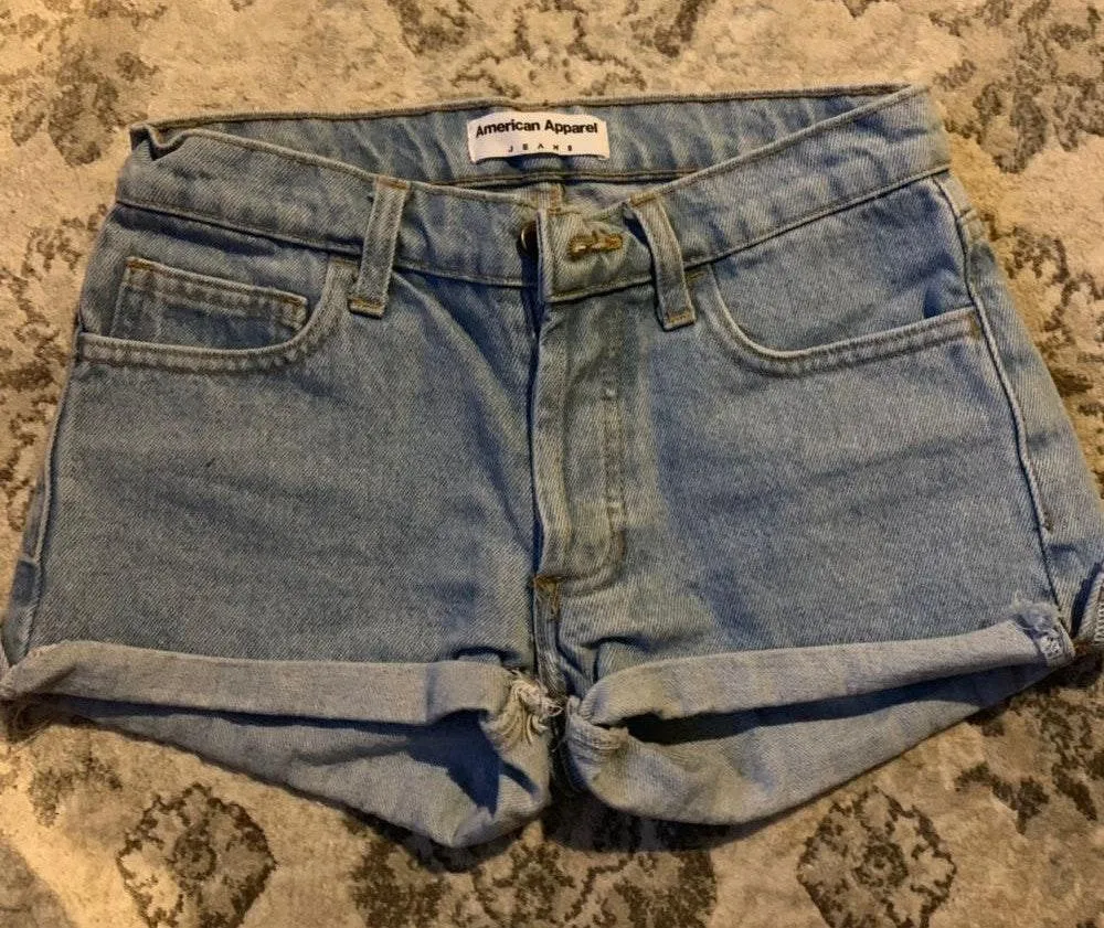 American Apparel Denim Shorts  - Image 5