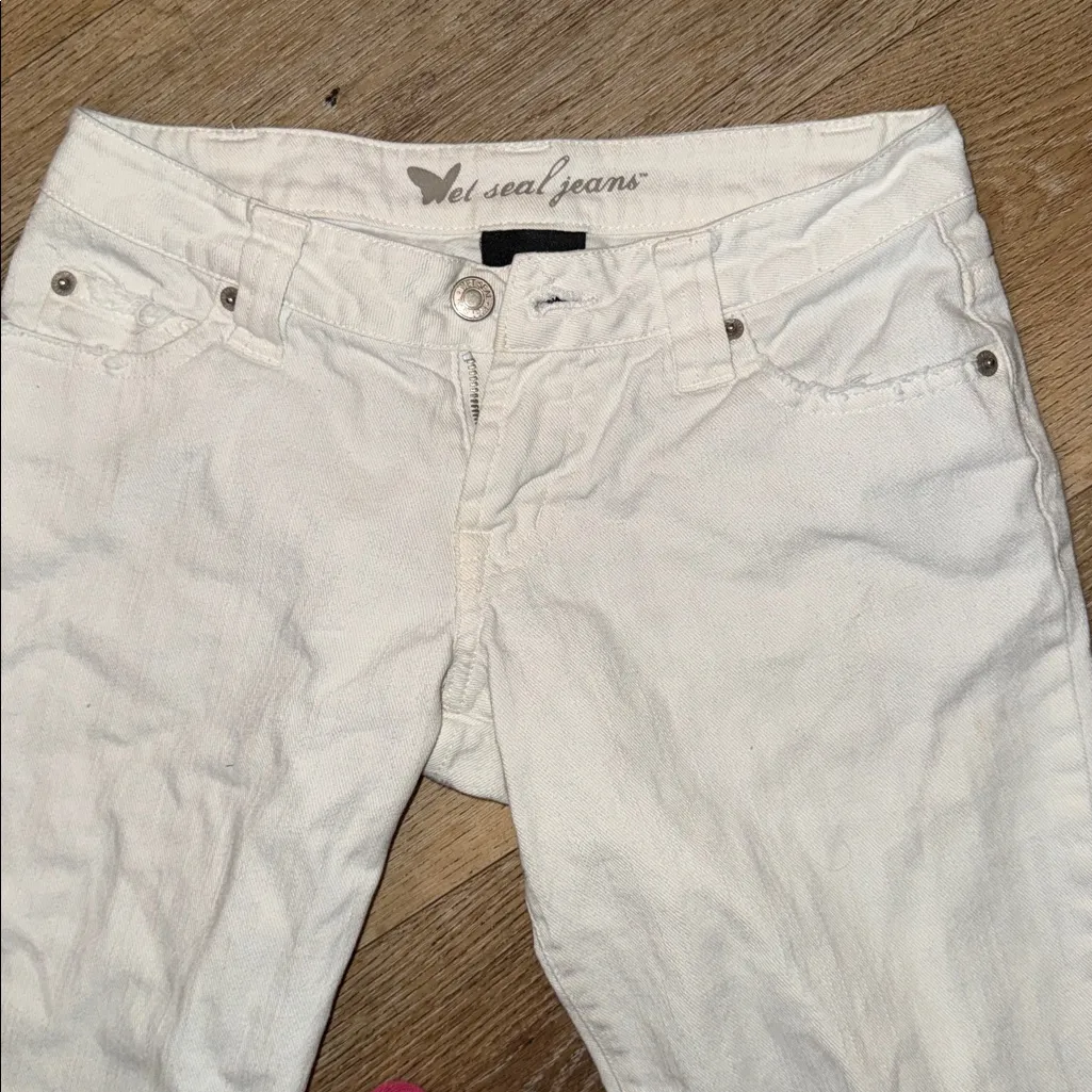 Wet Seal white Ankle Jeans size 0 - Image 4