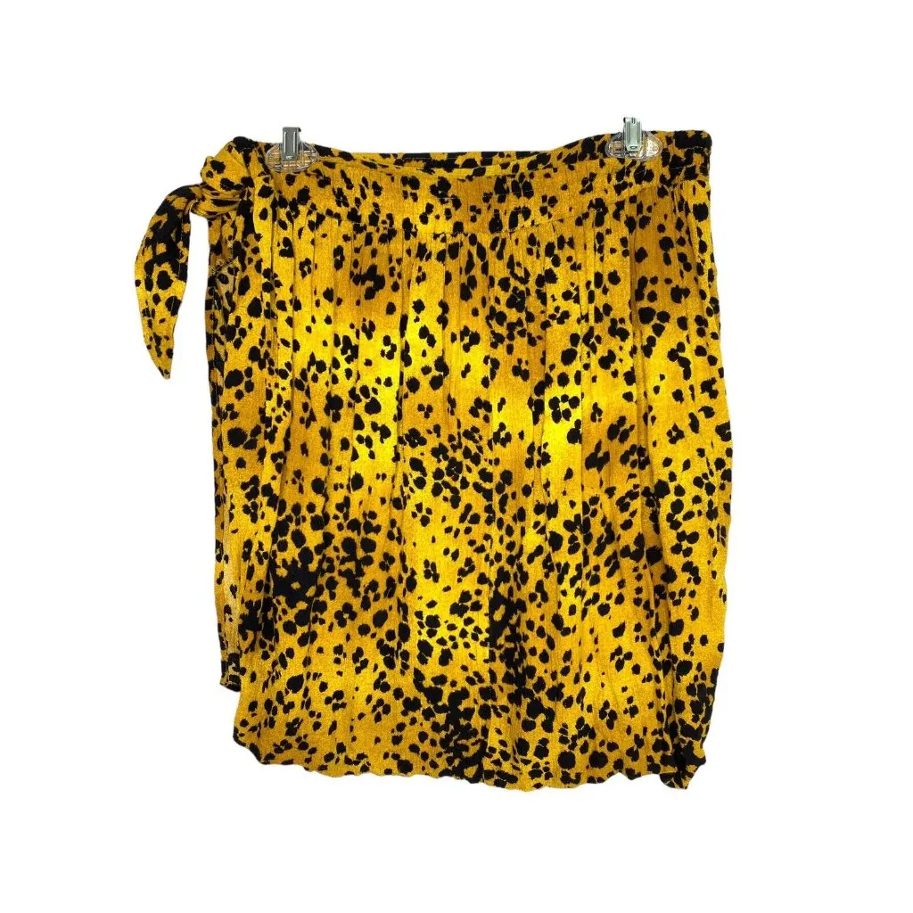 Melrose Short Wrap Skirt Size Large Animal Print Spotted Pull On‎ - Image 2