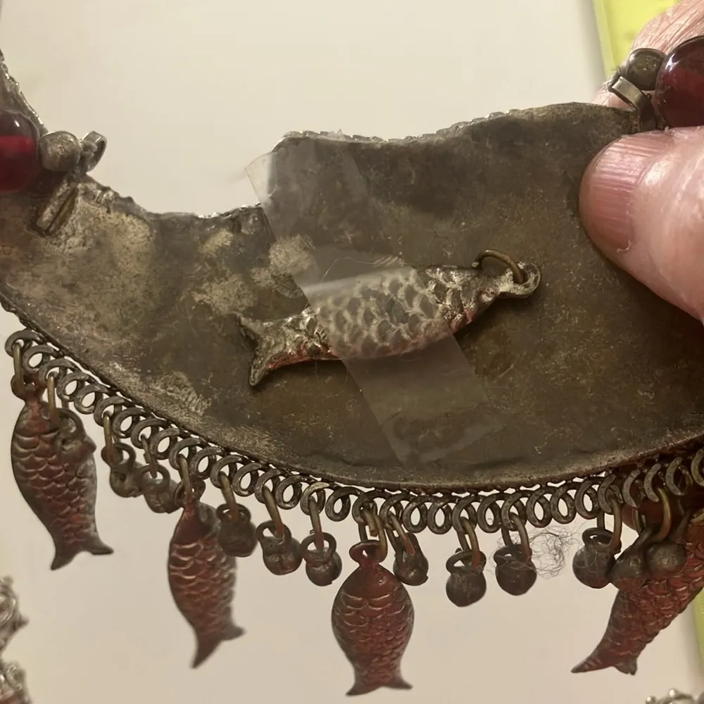 Intricate fish necklace - Image 5