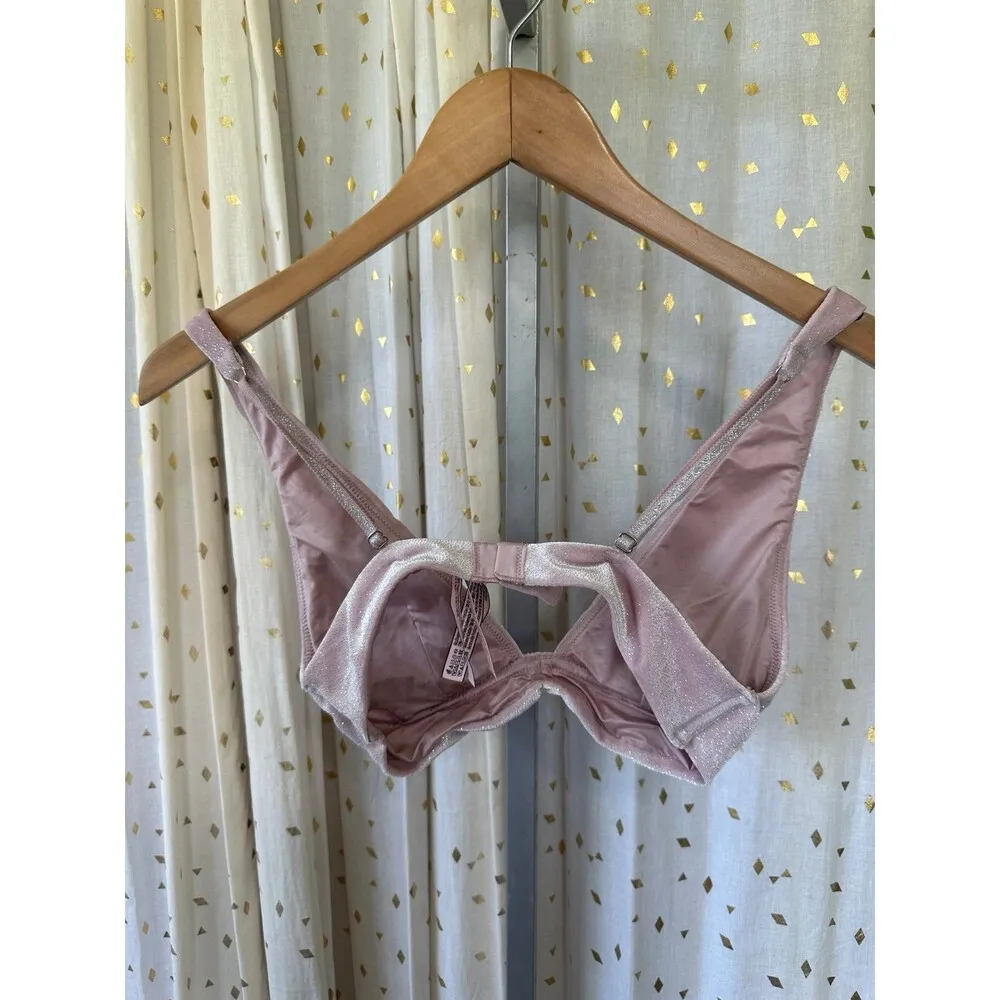 Victoria's Secret NWT Sparkle Pink Velvet Plunge Padded Wireless Bralette Bra M - Image 5