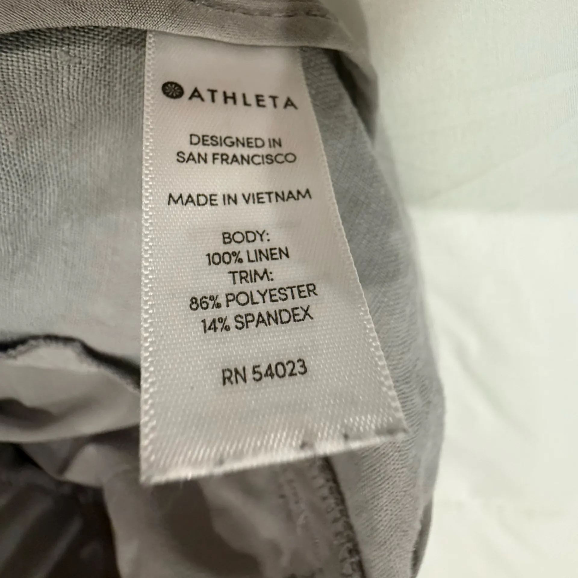 **Athleta Bali Linen Shorties Gray Drawstring Shorts Size 12** - Image 4