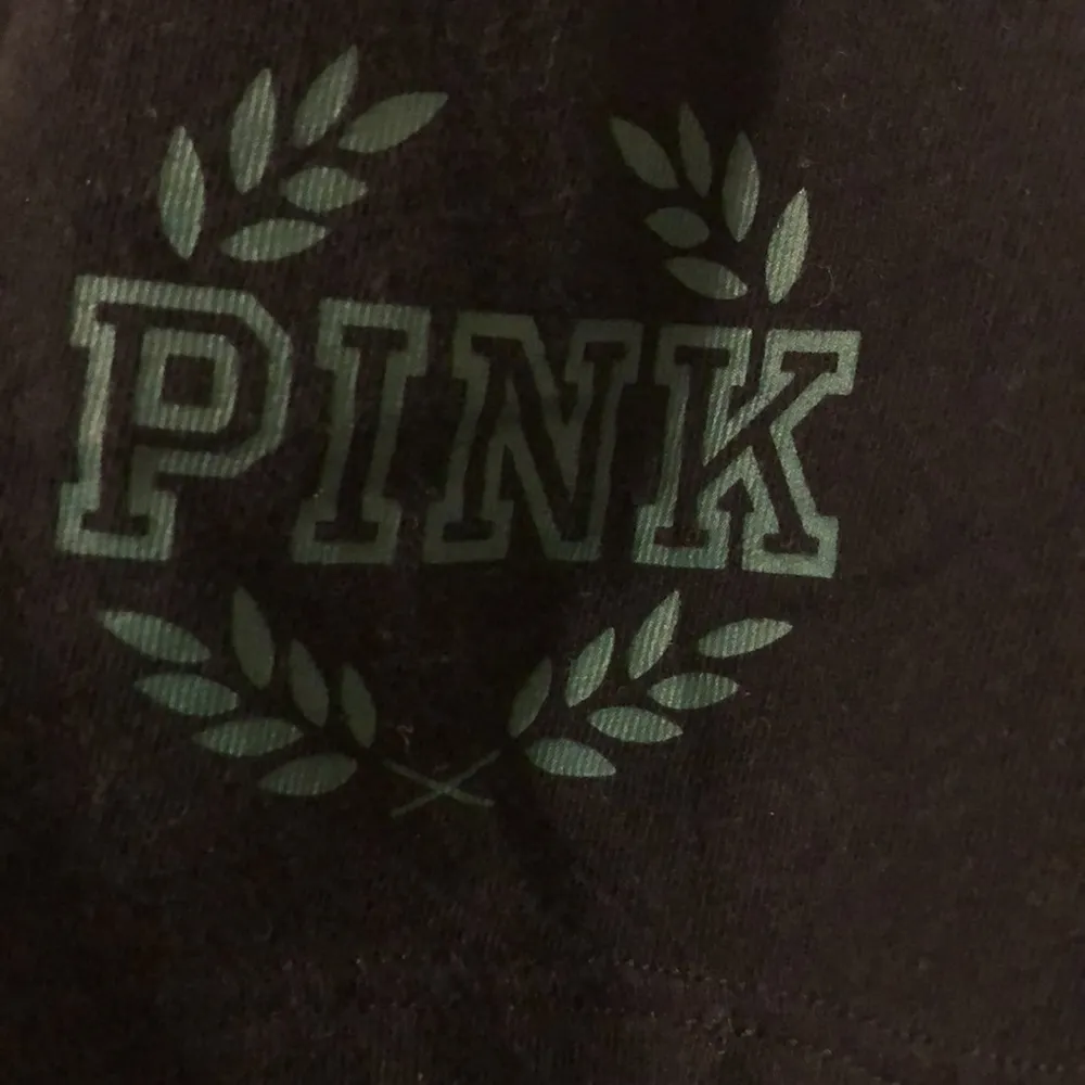 Pink Victoria’s Secret With With 5th & Ocean Black/Green Women’s Top Size XS - Image 4