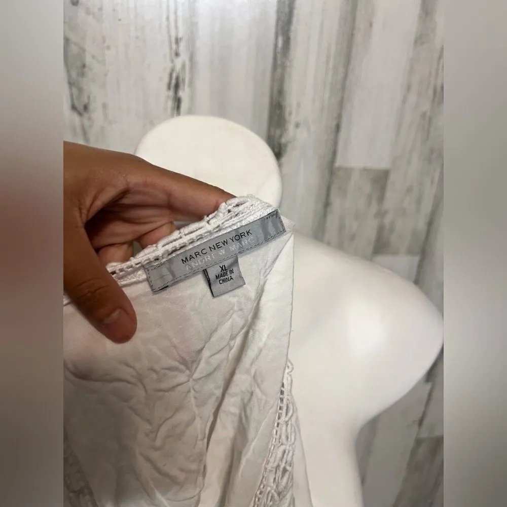 White blouse  - Image 5