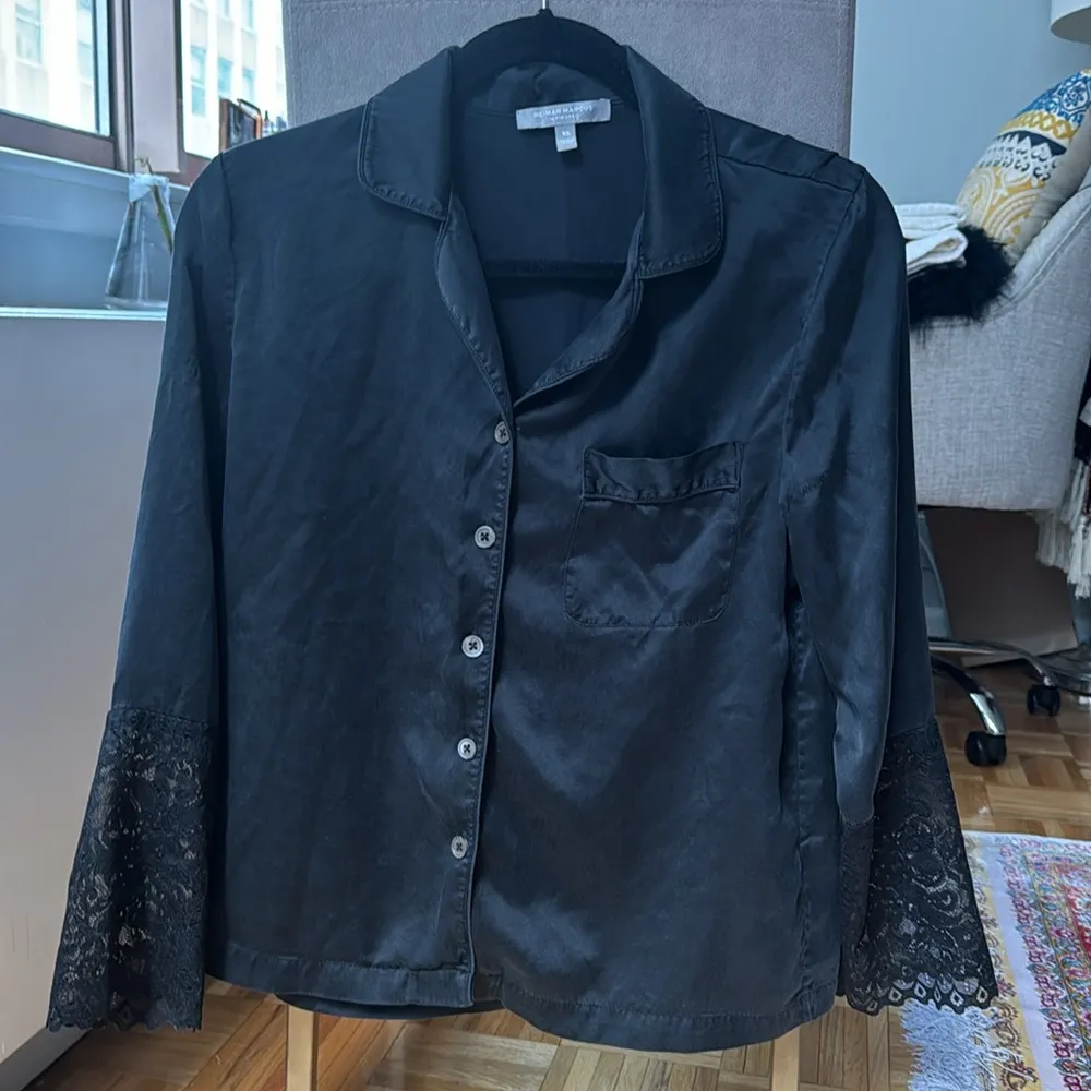 Neiman Marcus Silk Pj Top - Image 9